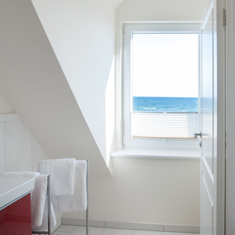 Badezimmer mit Ostseeblick Hotel Haus am Meer